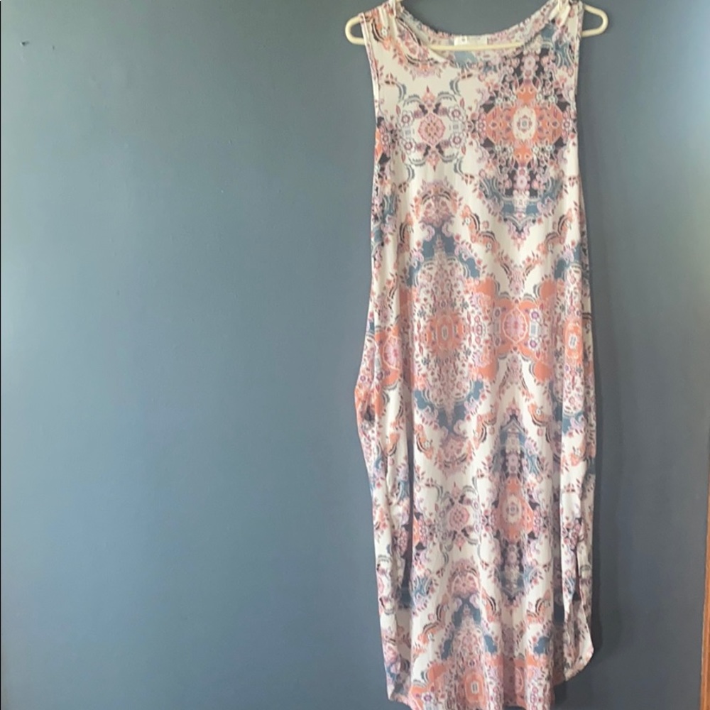Summer dress with POCKETS! And slit up the middle